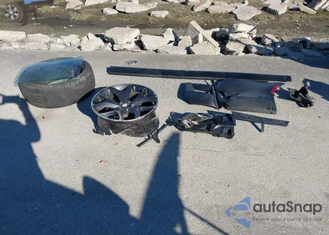 2022 Chrysler 300 Touring z USA, uszkodzony, nr VIN 2C3CCAAG2NH268349